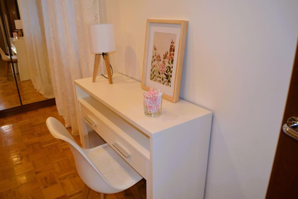 Explora Oviedo A Pie Apartment Luaran gambar